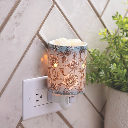 Vintage Floral Pluggable Warmer