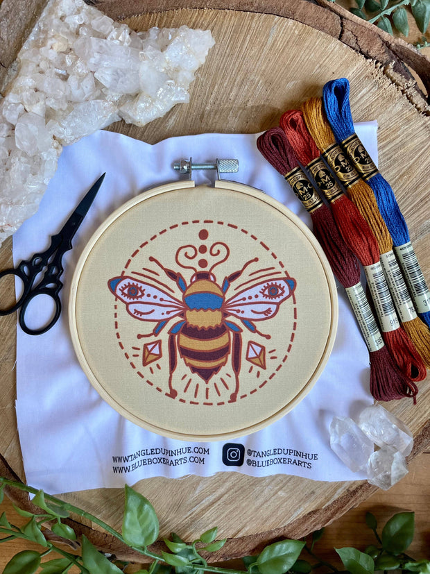 DIY Stitch Kit - Winking Bee Embroidery Kit